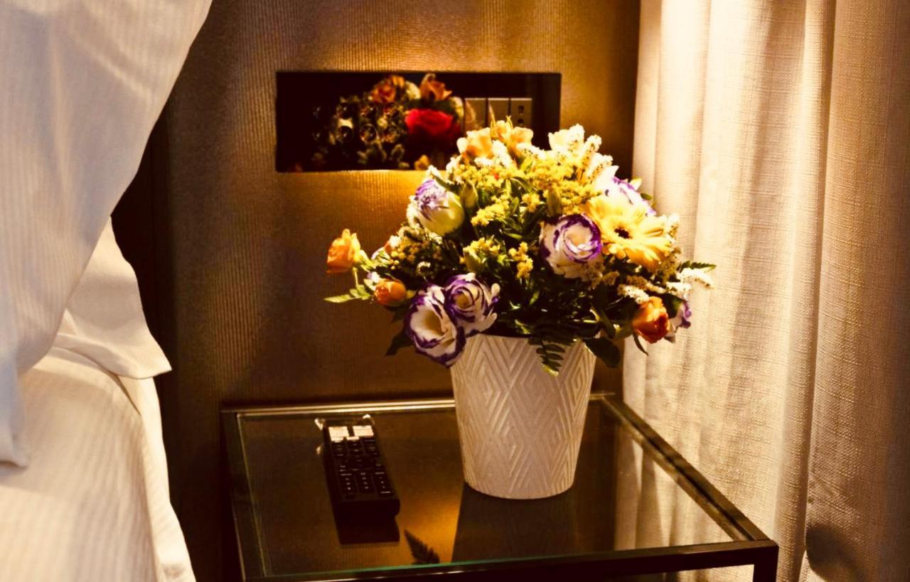 Boutique Hotel Сирмионе Екстериор снимка